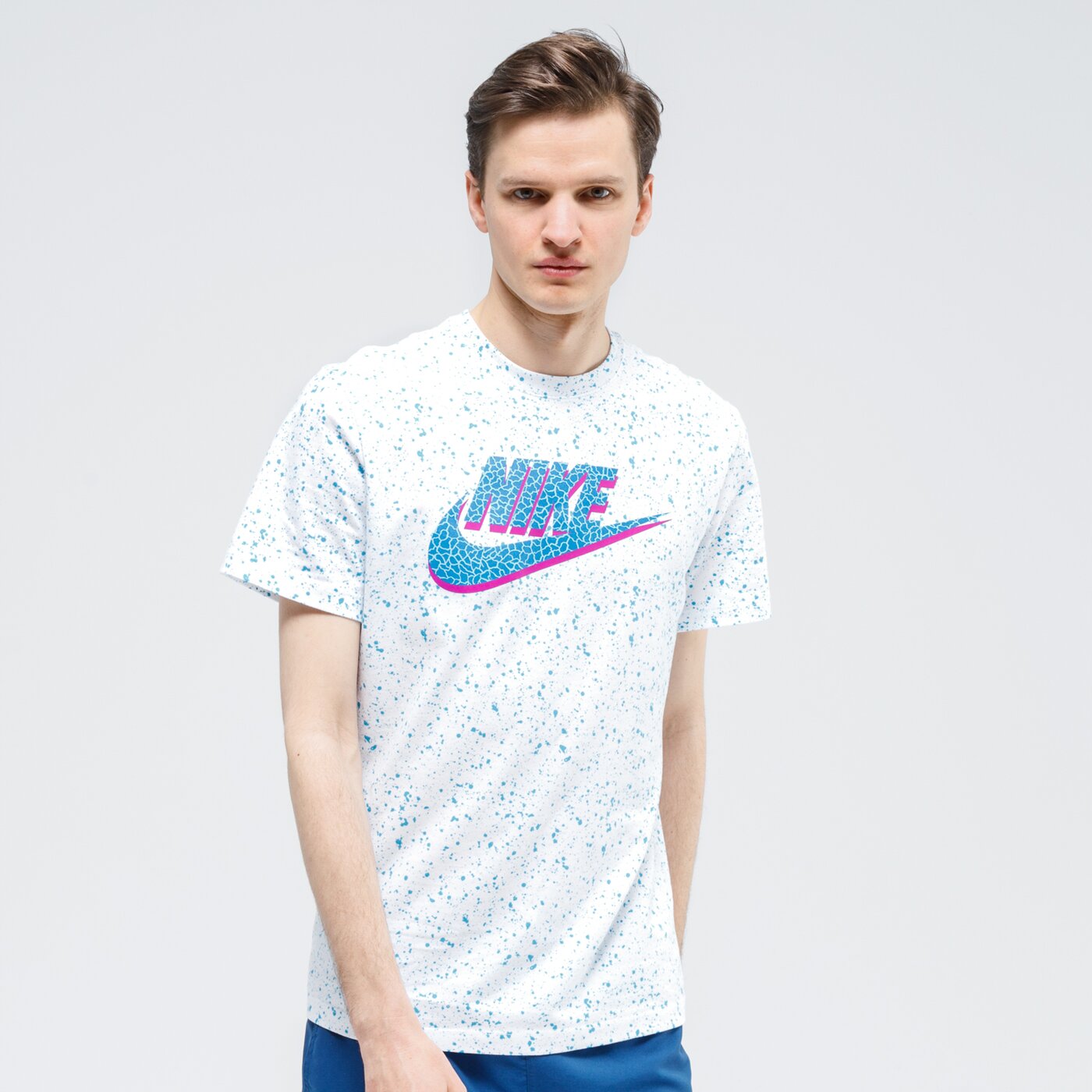 Koszulka męska NIKE T-SHIRT M NSW PRINT PACK SWOOSH cu6809-100 kolor biały