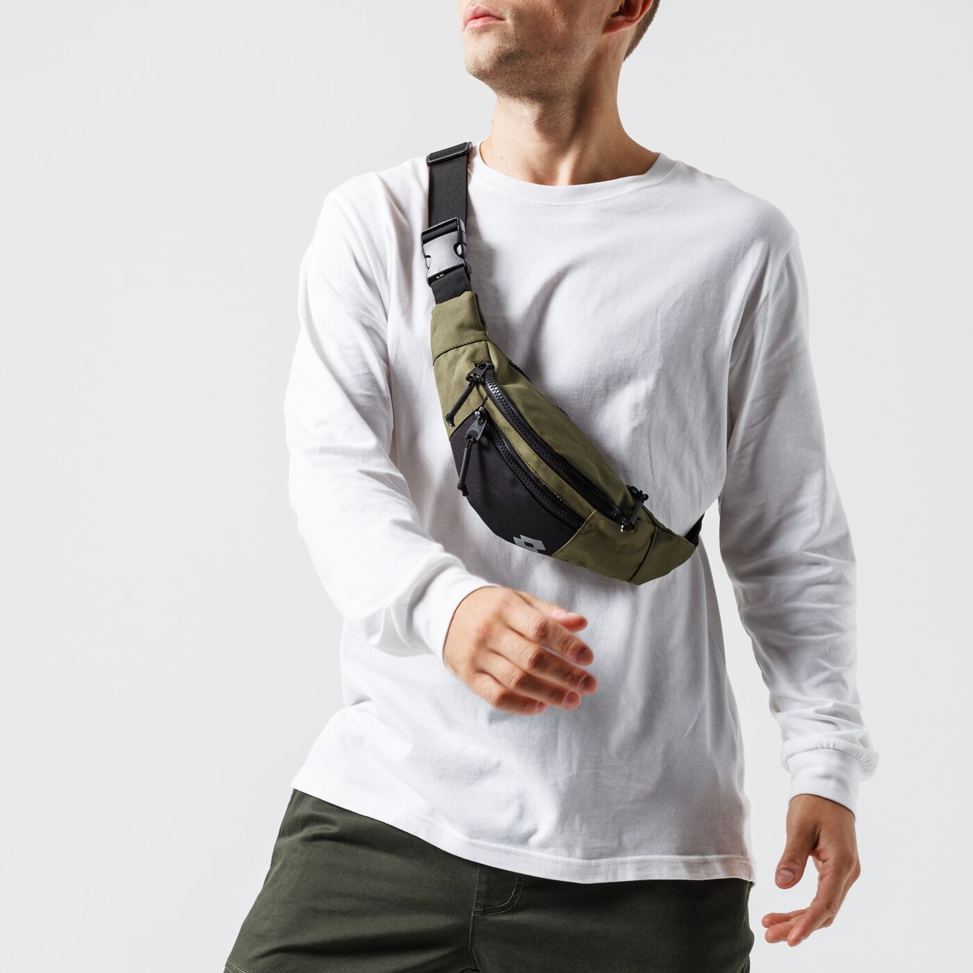 Nerka (saszetka na pas) damska sportowa LOTTO NERKA BAILEN lo39nem50001 kolor khaki