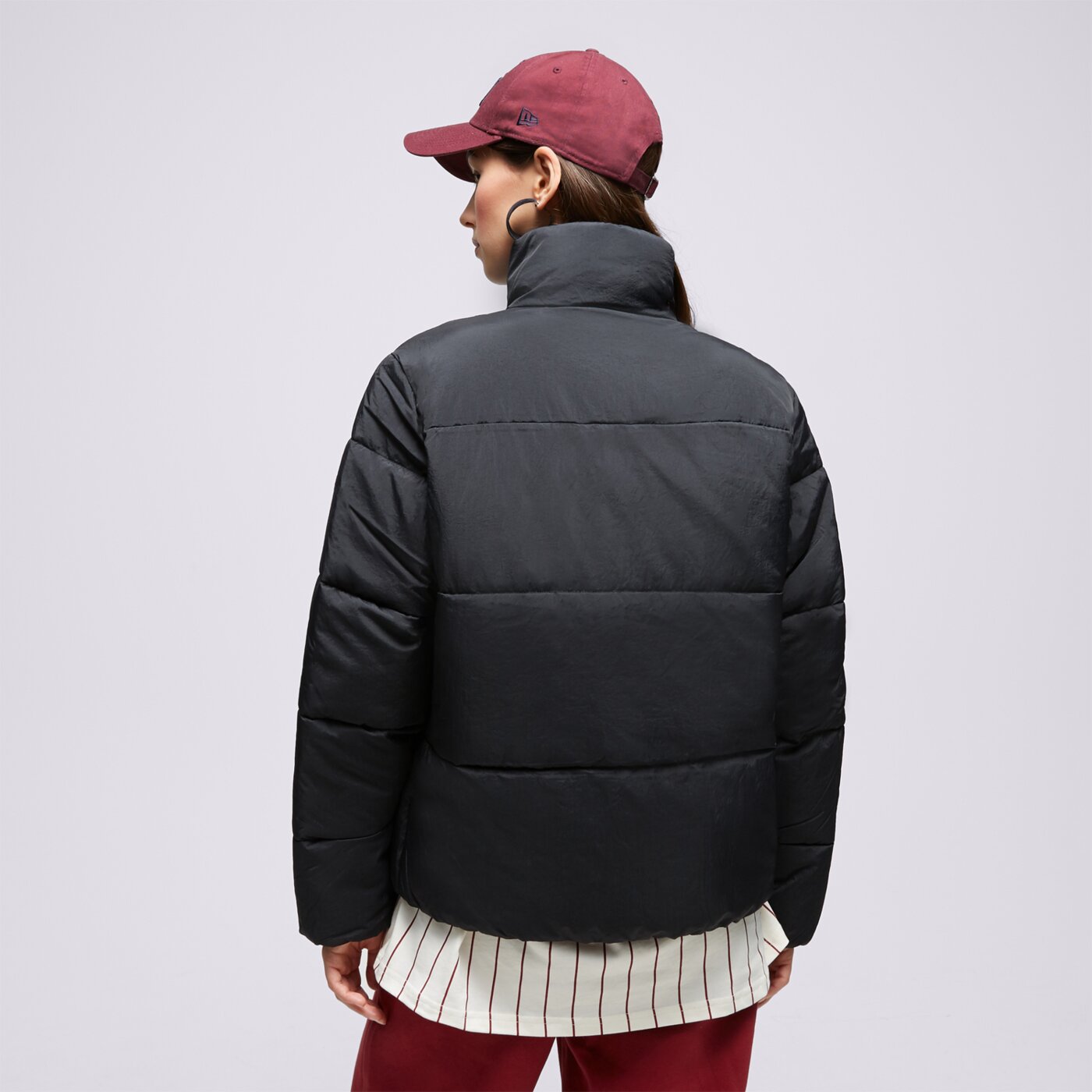 Kurtka zimowa damska CHAMPION KURTKA ZIMOWA POLYFILLED 116873kk001 kolor czarny