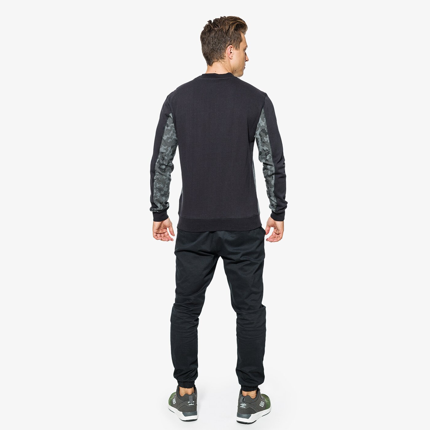 Bluza męska UMBRO BLUZA MORR ul37blm21001 kolor czarny