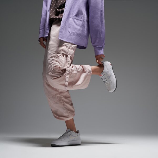 Buty dziecięce NIKE AIR FORCE 1 LV8 2 BG hj4561-001 kolor szary