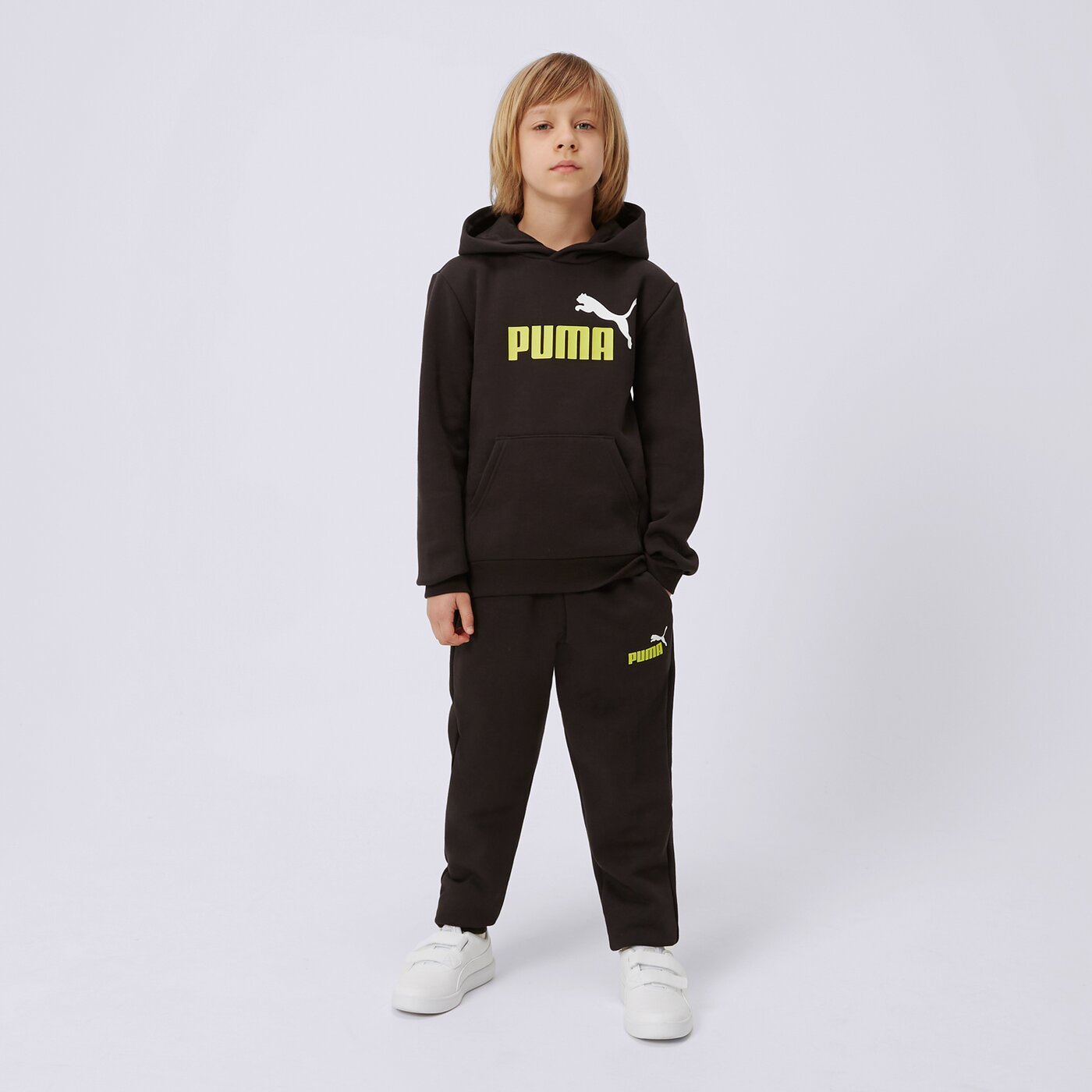 Bluza dziecięca PUMA BLUZA Z KAPTUREM SS+ 2 COL BIG LOGO FL B 586987 59 kolor czarny