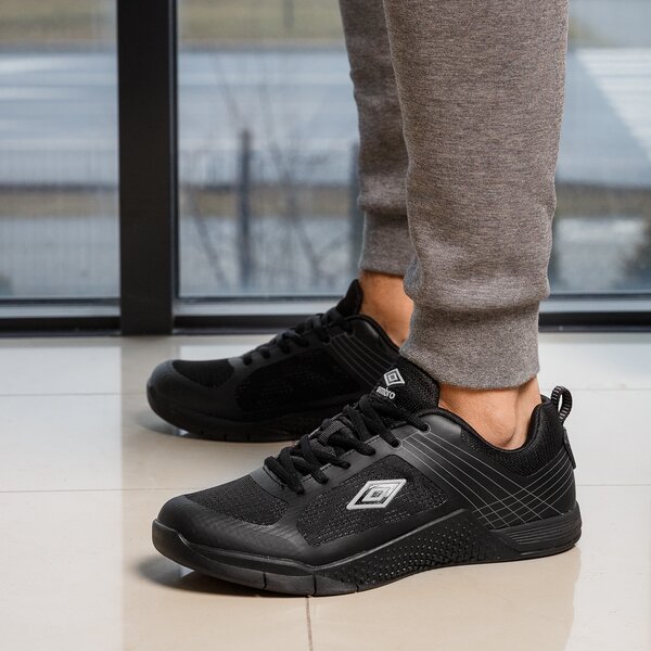 Buty treningowe męskie UMBRO DESTRA ummx117014 kolor czarny