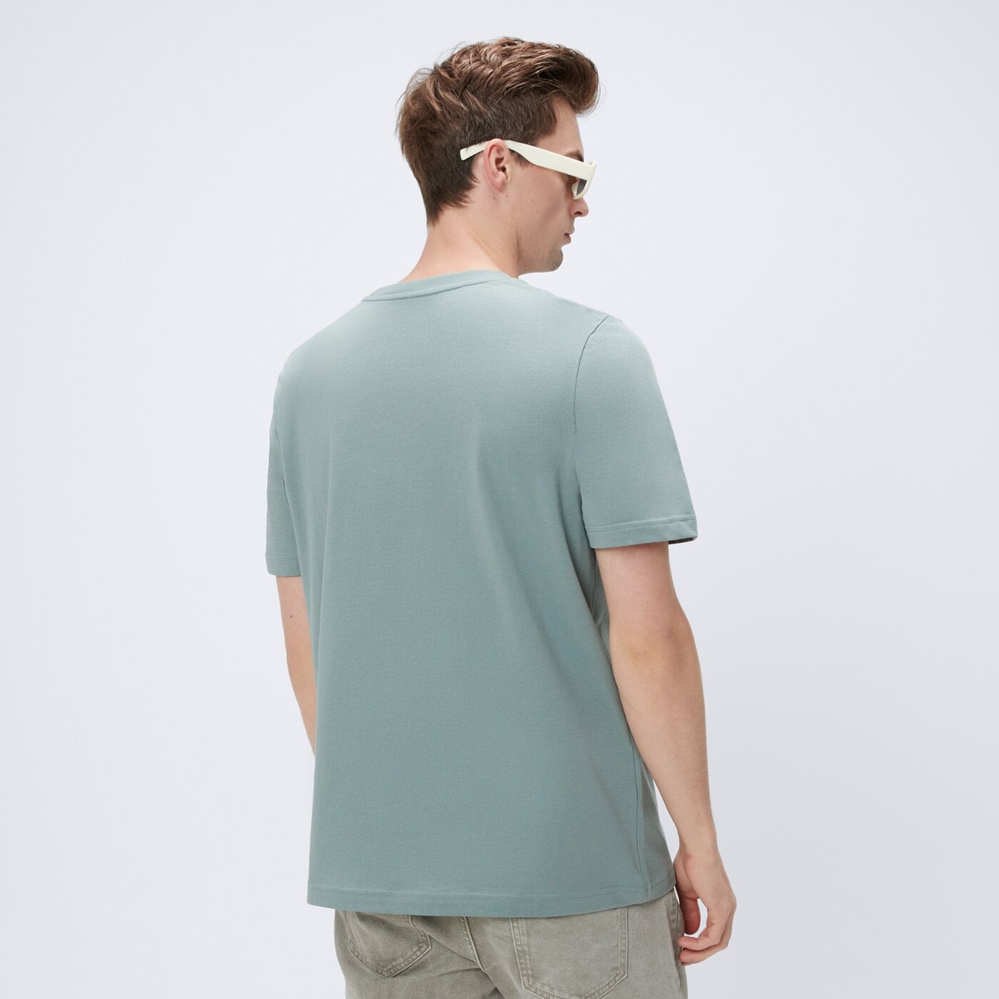 Koszulka męska PUMA T-SHIRT ESS ELEVATED 68472630 kolor zielony