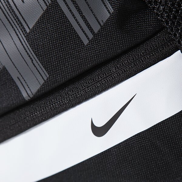 Plecak damski NIKE PLECAK CLASSIC LINE ba4862005 kolor czarny