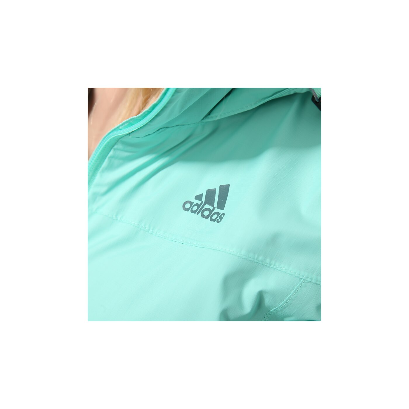 Kurtka przejściowa damska ADIDAS KURTKA W HT WANDERTAG f82340 kolor zielony