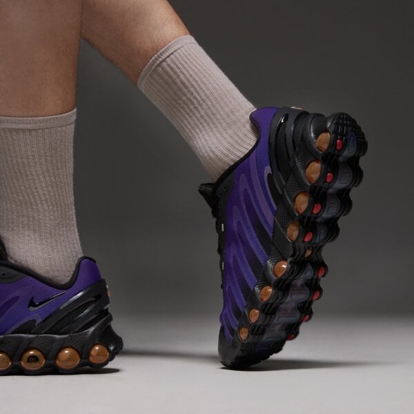 Buty sportowe męskie NIKE AIR MAX DN8 fq7860-009 kolor czarny