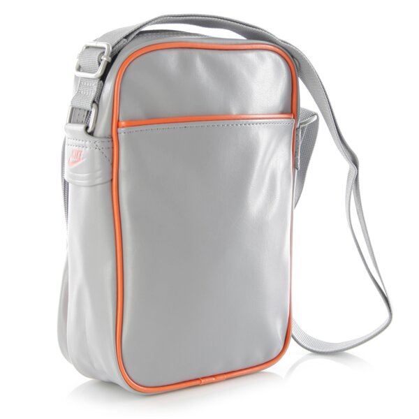 Torba sportowa damska NIKE TORBA HERITAGE SI SMALL ITEMS II ba4270099 kolor szary