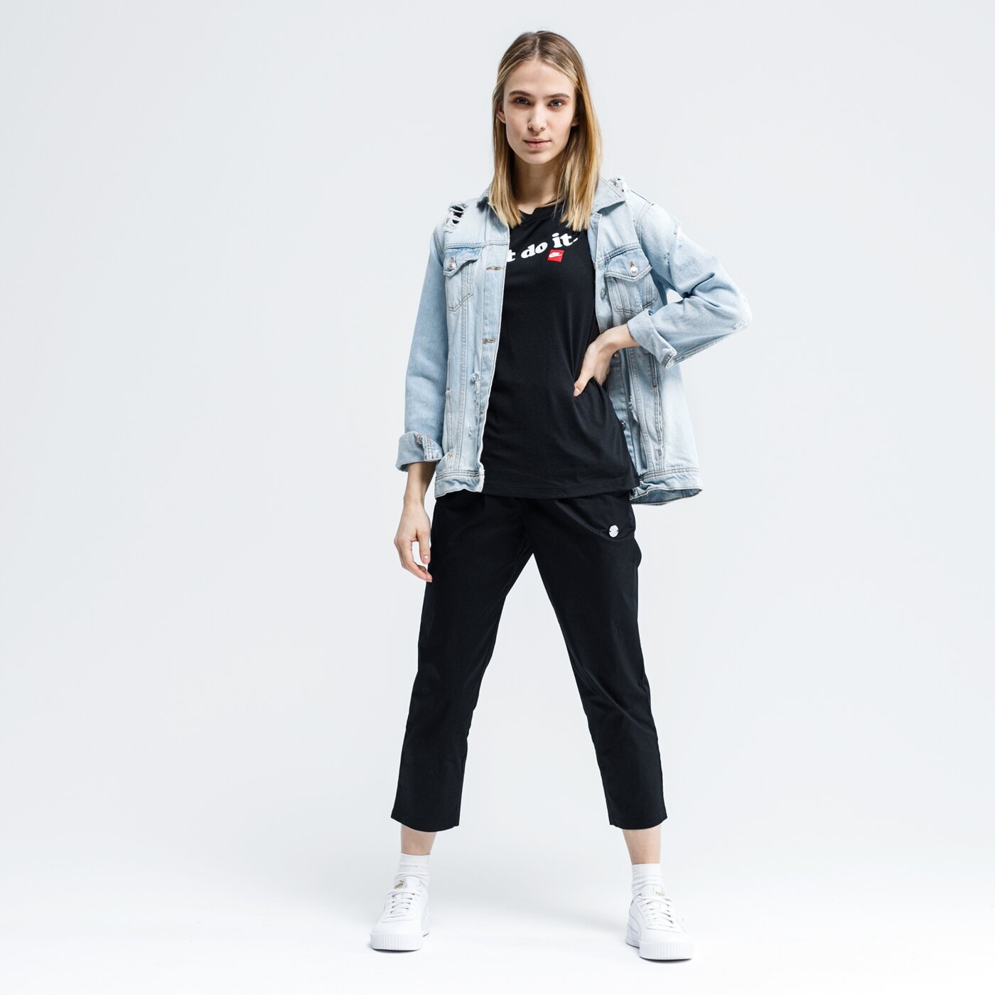 Koszulka damska NIKE T-SHIRT W NK DRY GET FIT FC CW CP EL G ck4367-010 kolor czarny