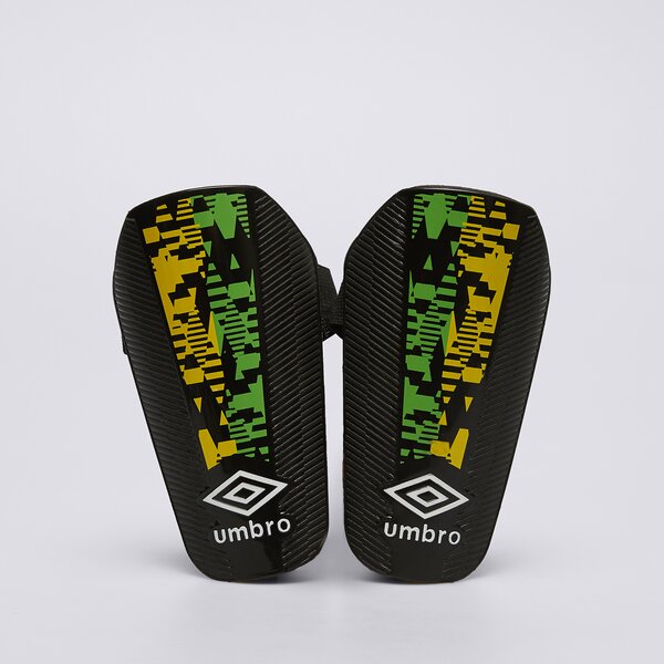 Dziecięce UMBRO OCHRANIACZE FORMATION GUARD W/ANKLE 21387u-mcf kolor czarny