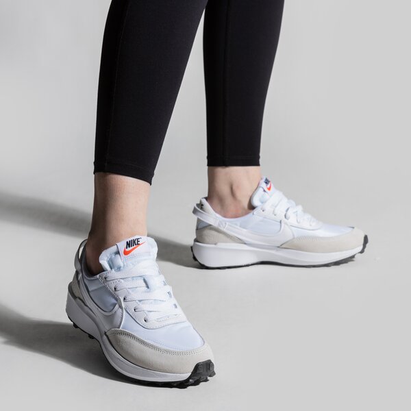Buty sportowe damskie NIKE WAFFLE DEBUT dh9523-100 kolor biały