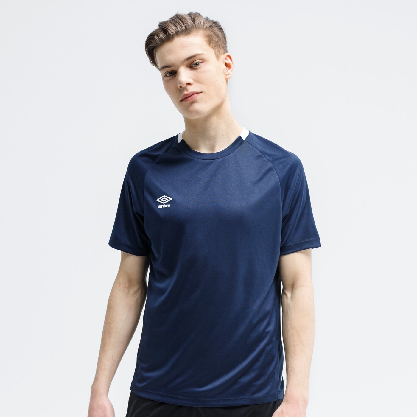 Koszulka męska UMBRO T-SHIRT FW CREW TRAINING JERSEY 65626u-y70 kolor granatowy