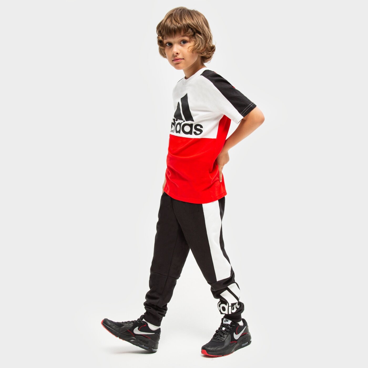 Koszulka dziecięca ADIDAS T-SHIRT B CB LOGO BOY hc5648 kolor czerwony