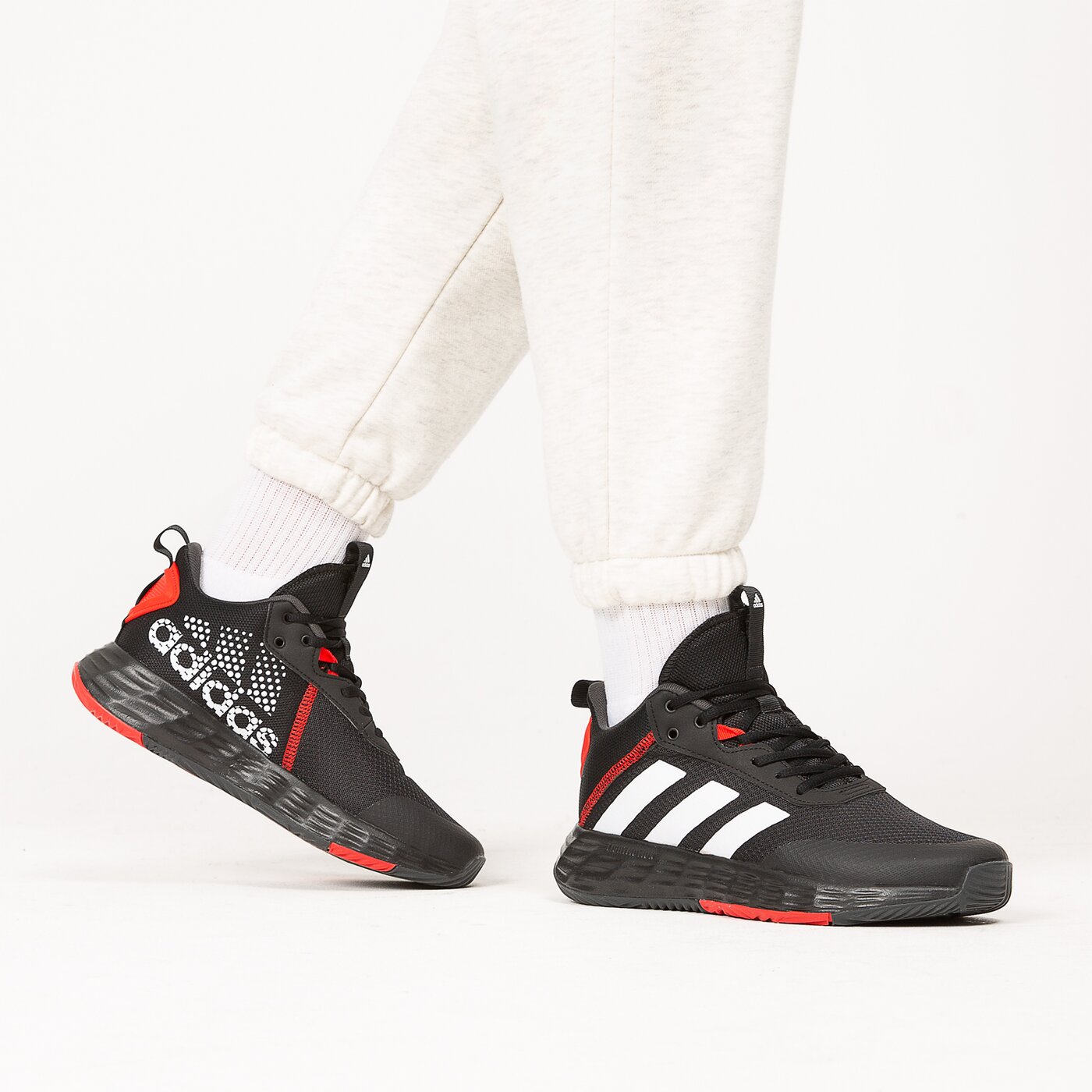Buty dziecięce do koszykówki ADIDAS OWNTHEGAME 2.0 K if2693 kolor czarny