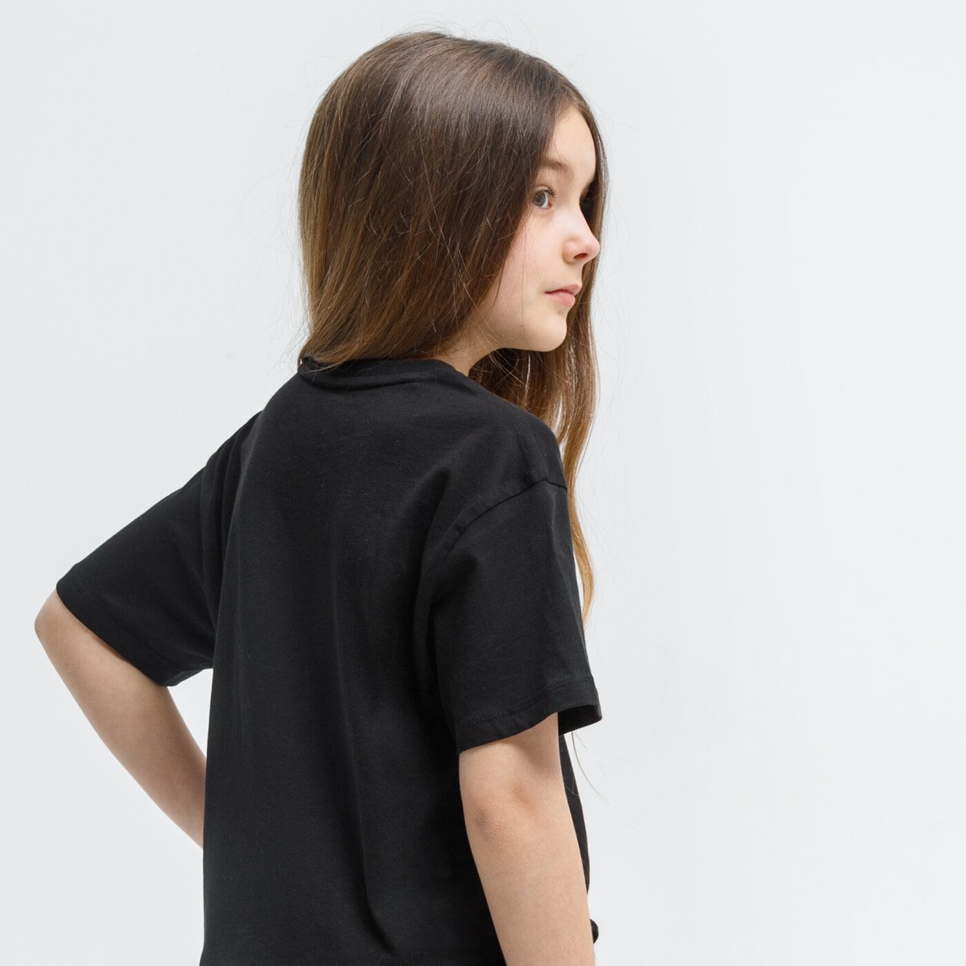 Koszulka dziecięca PUMA T-SHIRT ESS+ LOGO SILHOUETTE G 587044 01 kolor czarny