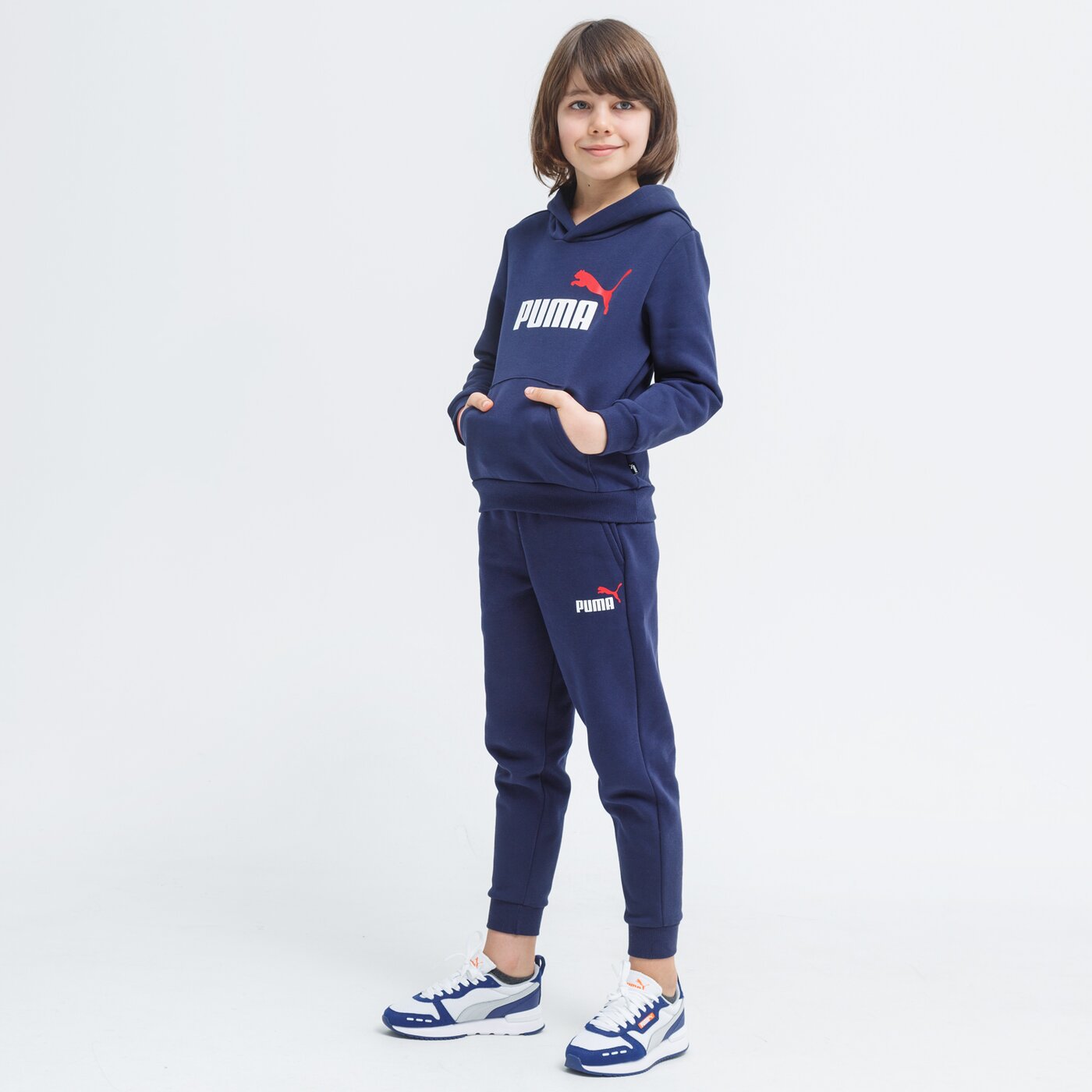 Bluza dziecięca PUMA BLUZA Z KAPTUREM ESS 2 BIG LOGO FL 586987 06 kolor granatowy