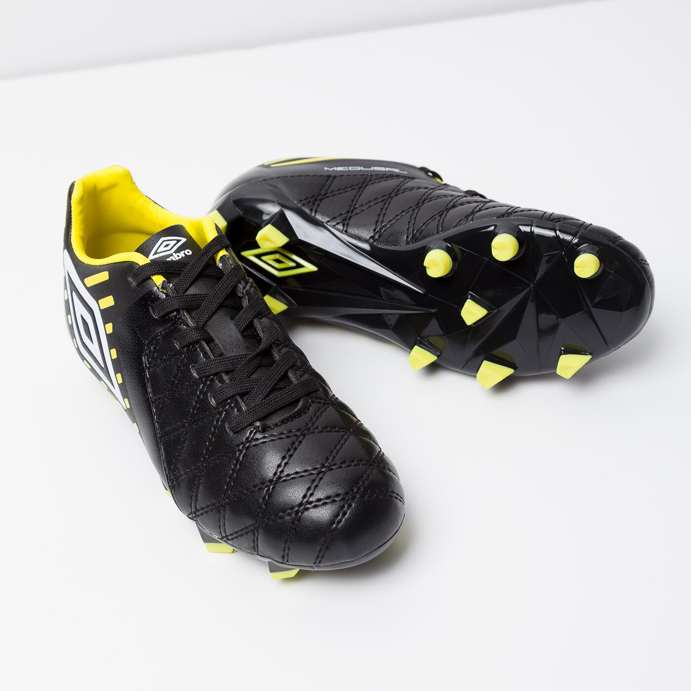 Buty piłkarskie dla dzieci UMBRO MEDUSAE II CLUB HG - JNR  81298ufnd kolor czarny