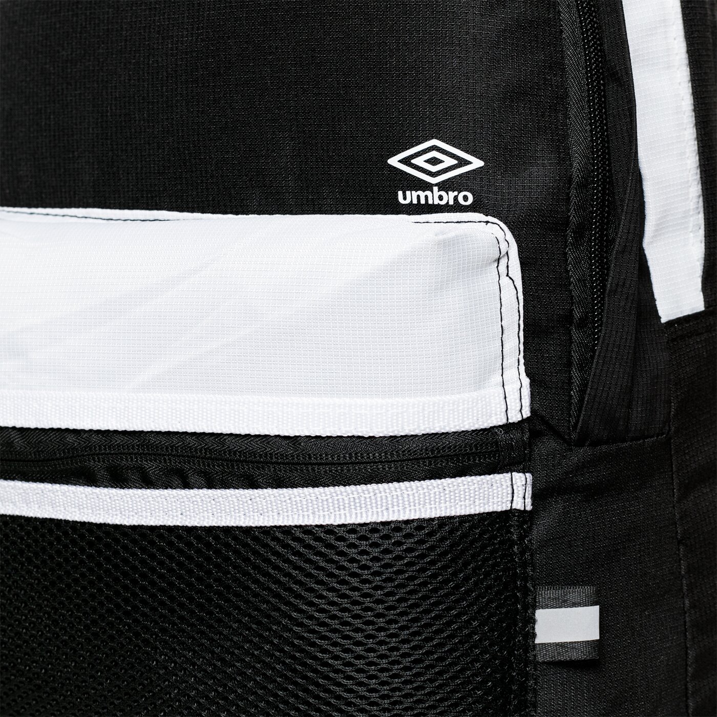 Plecak damski UMBRO PLECAK ADVANCE ul18bug80001 kolor czarny