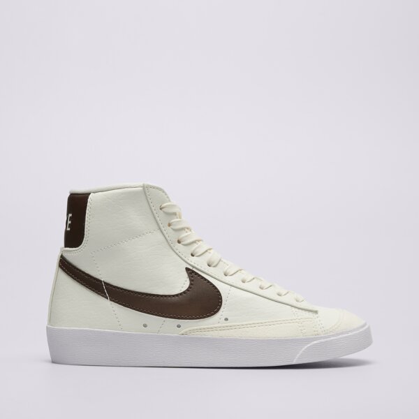 Buty sportowe damskie NIKE BLAZER MID '77 NEXT NATURE dq4124-107 kolor beżowy