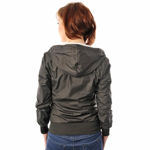 Kurtka przejściowa damska NIKE KURTKA RW SPRINT JACKET 446223014 kolor czarny