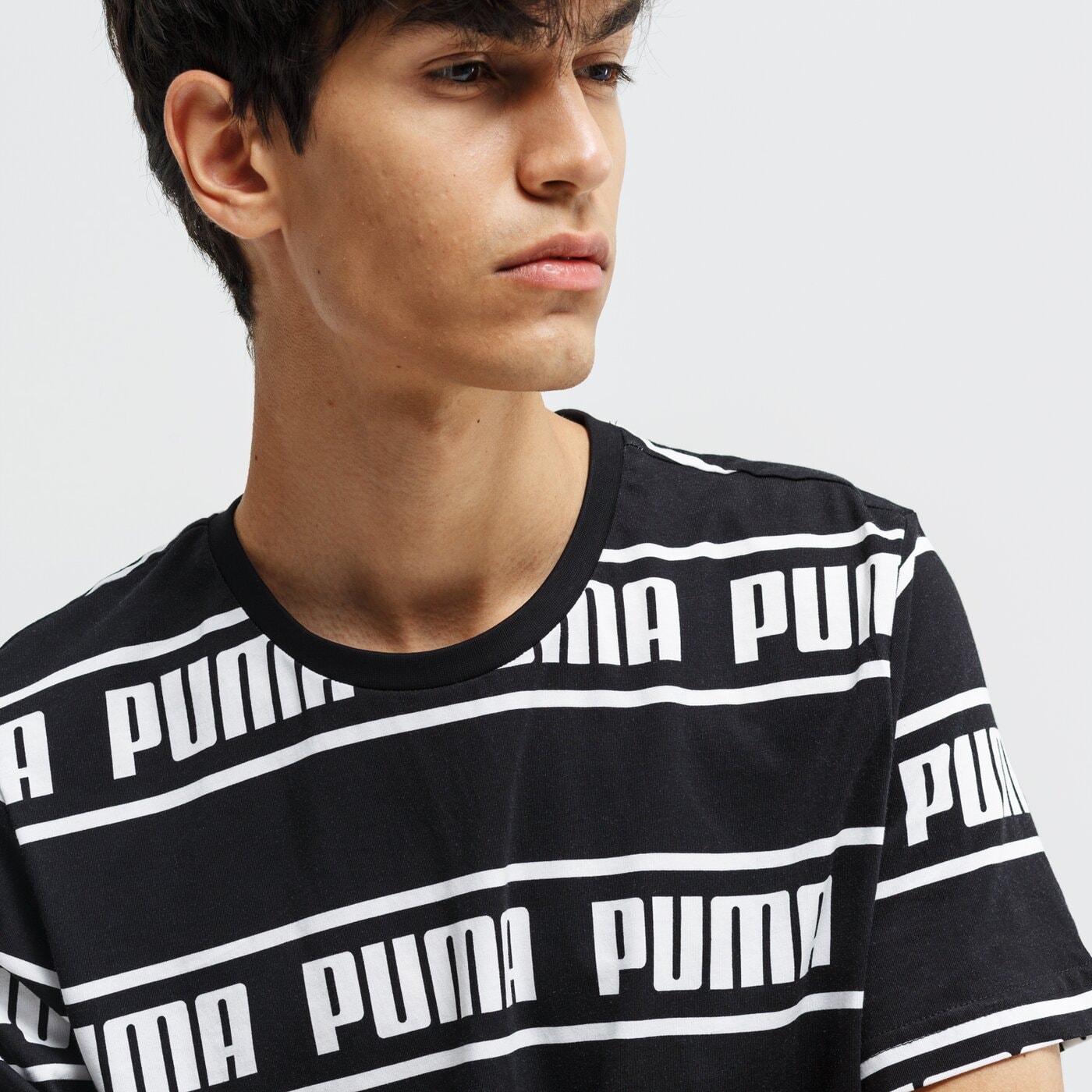 Koszulka męska PUMA T-SHIRT SS AMPLIFIED 58042701 kolor czarny