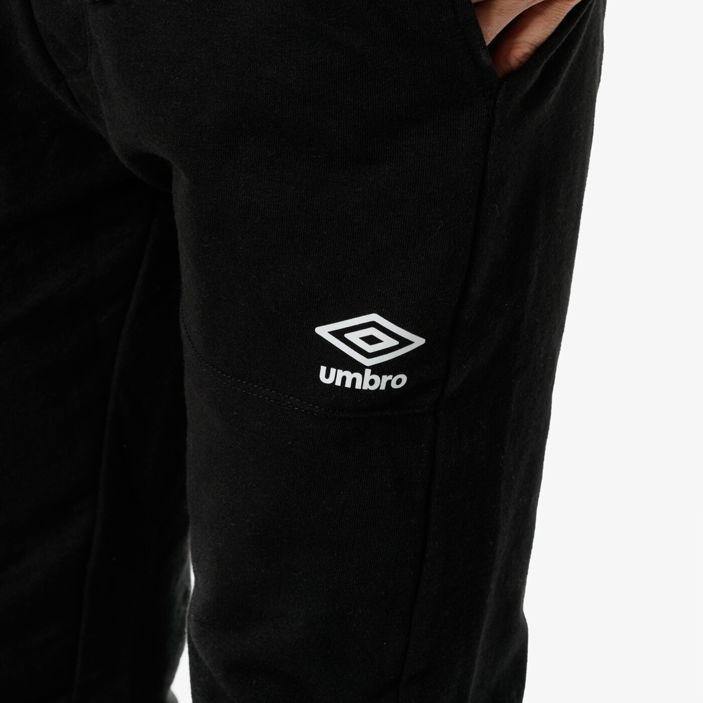 Spodnie dresowe męskie UMBRO SPODNIE SLIM FIT FLEECE 65623u-060 kolor czarny