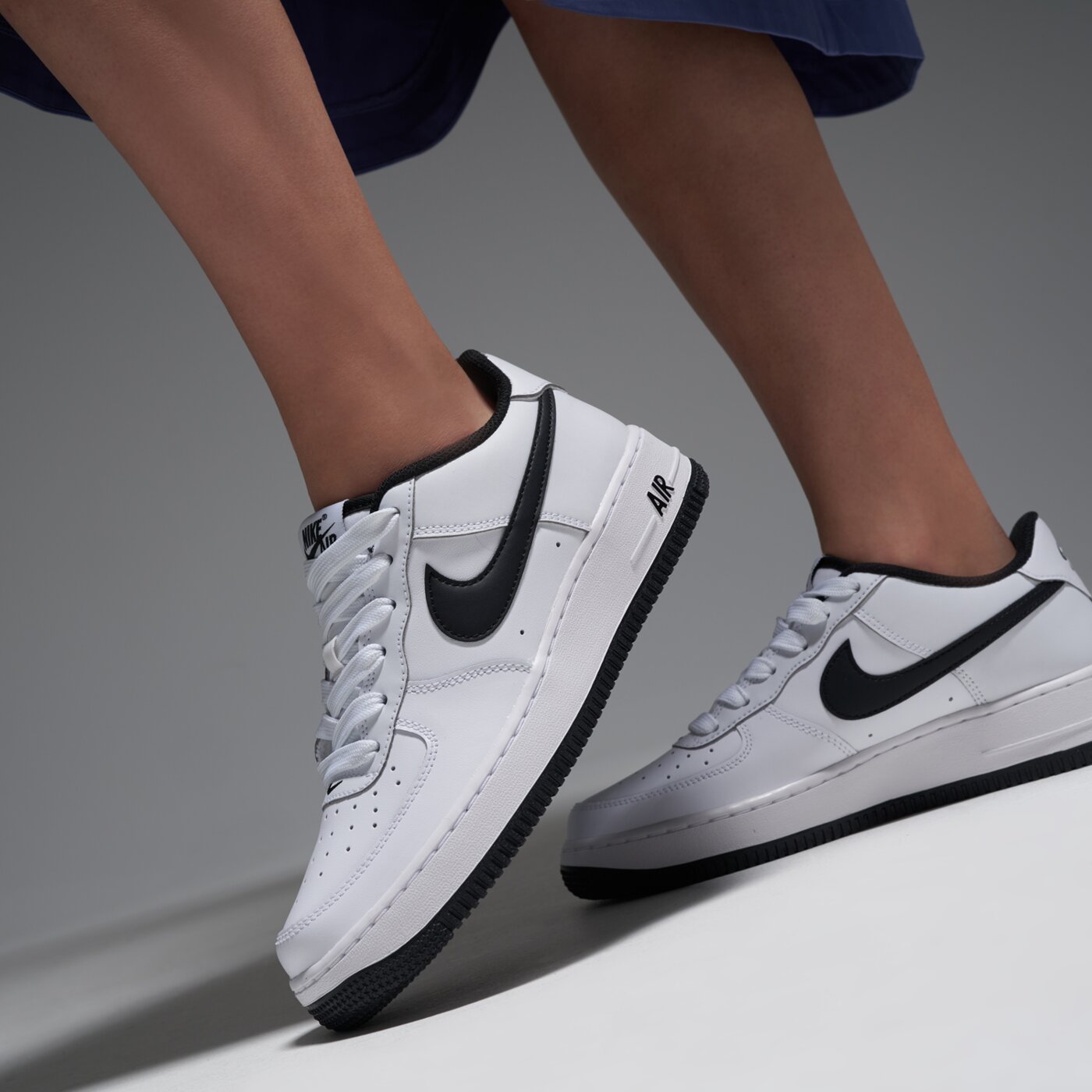 Buty dziecięce NIKE AIR FORCE 1 LV8 3 BG ib8845-100 kolor biały