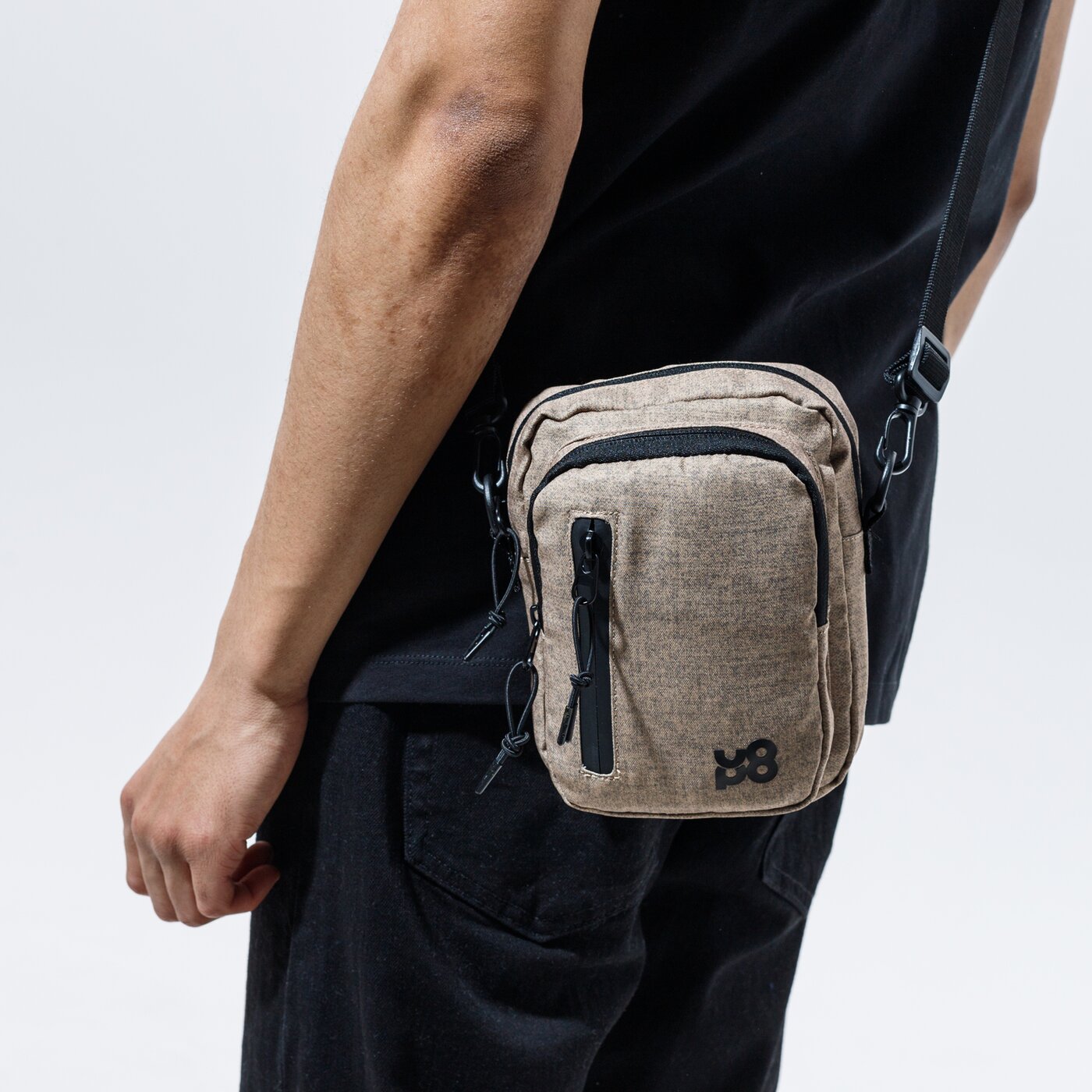 Torba sportowa damska UP8 TOREBKA YALAGUA up121tom72001 kolor brązowy