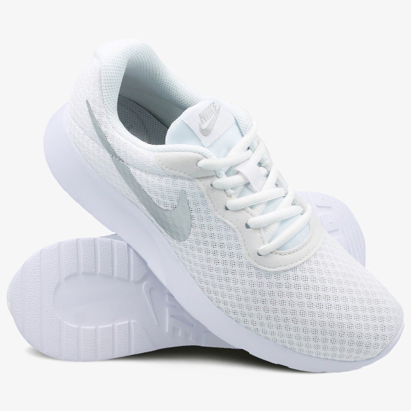 Buty sportowe damskie NIKE WMNS TANJUN 812655-101 kolor biały