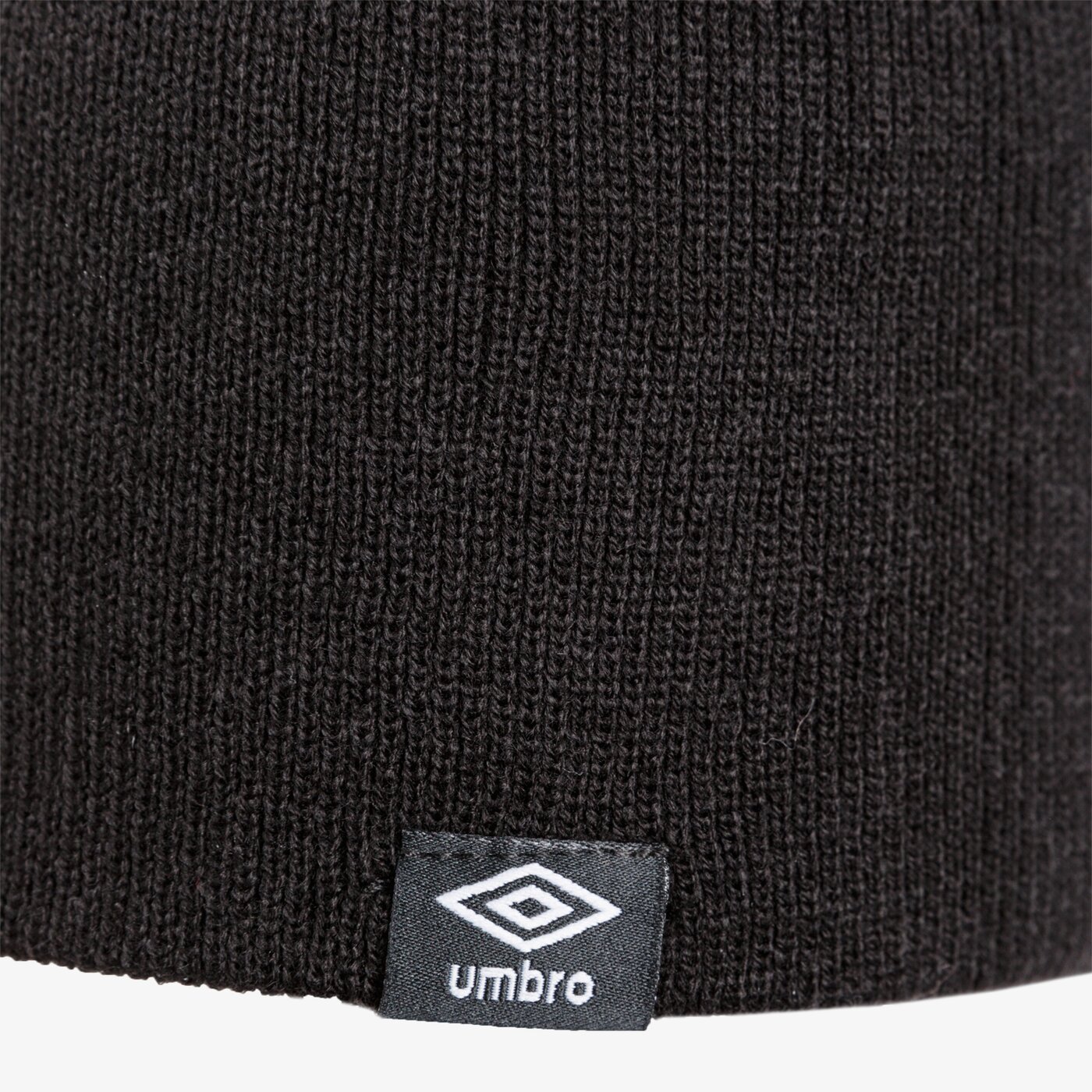 Czapka zimowa damska UMBRO CZAPKA HALMSTAD ul39hat91002 kolor czarny