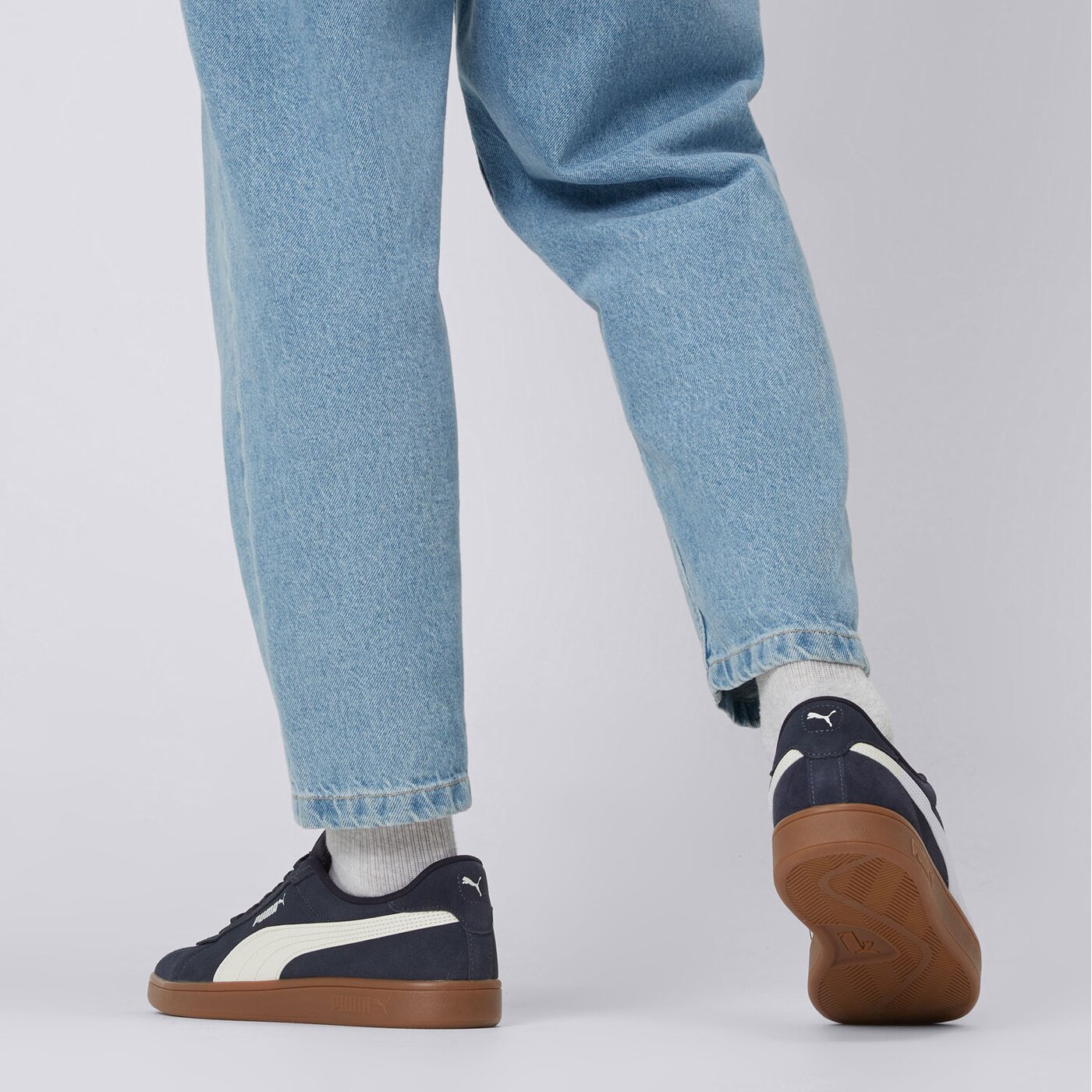 Buty sportowe męskie PUMA SMASH 3.0 39098423 kolor granatowy