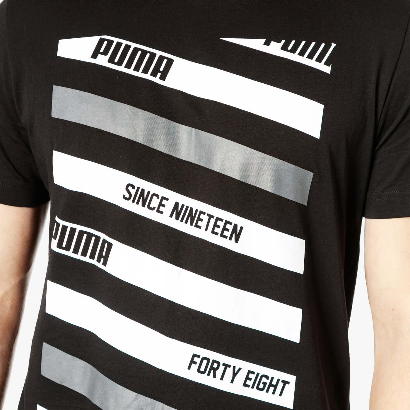 Koszulka męska PUMA T-SHIRT SS LINES GRAPHIC 85154501 kolor czarny