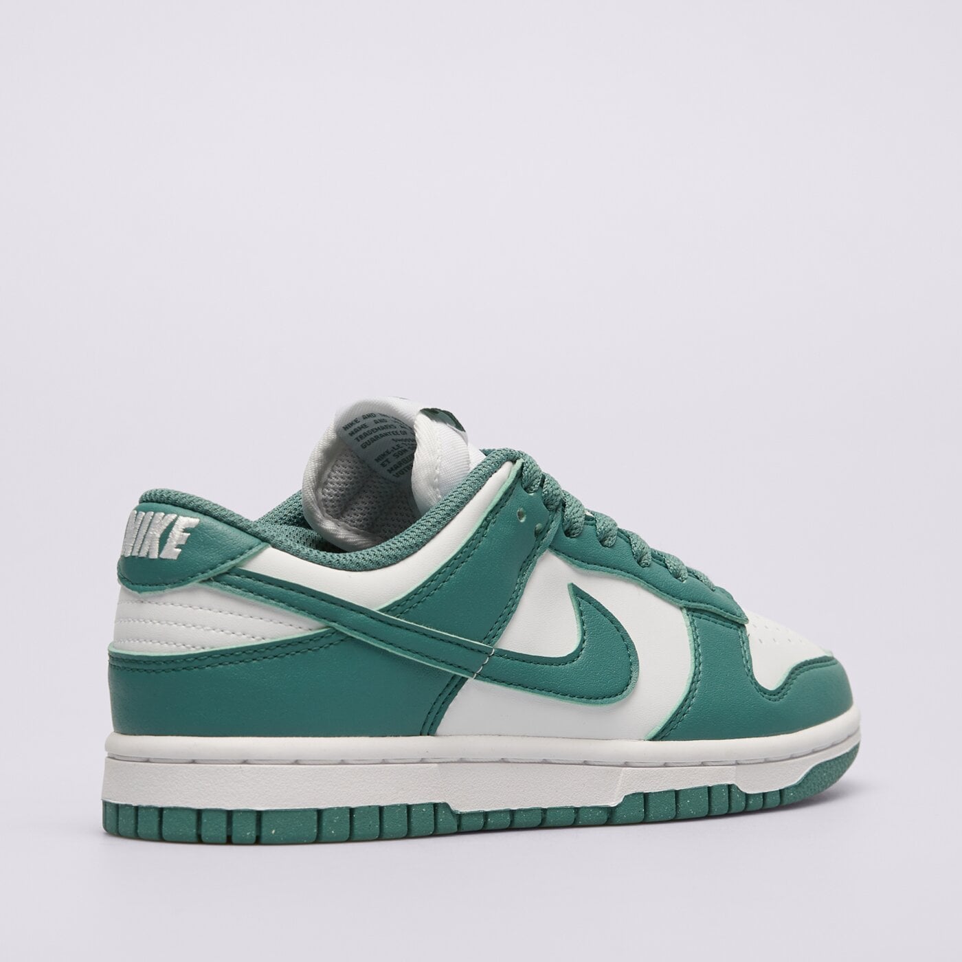 Buty sportowe damskie NIKE DUNK LOW dd1873-107 kolor biały