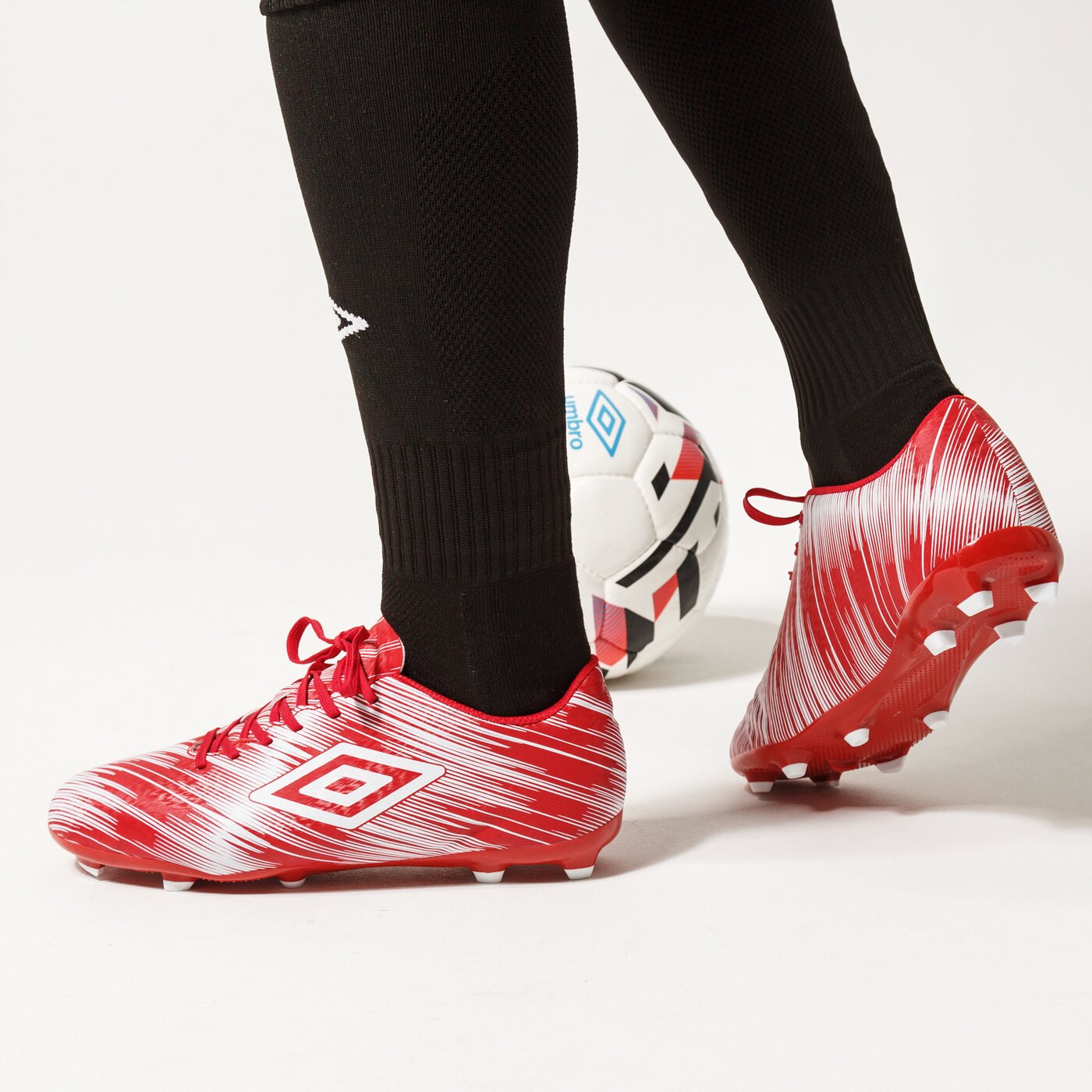 Buty piłkarskie męskie UMBRO VERACITY FG 81553u-jca kolor czerwony