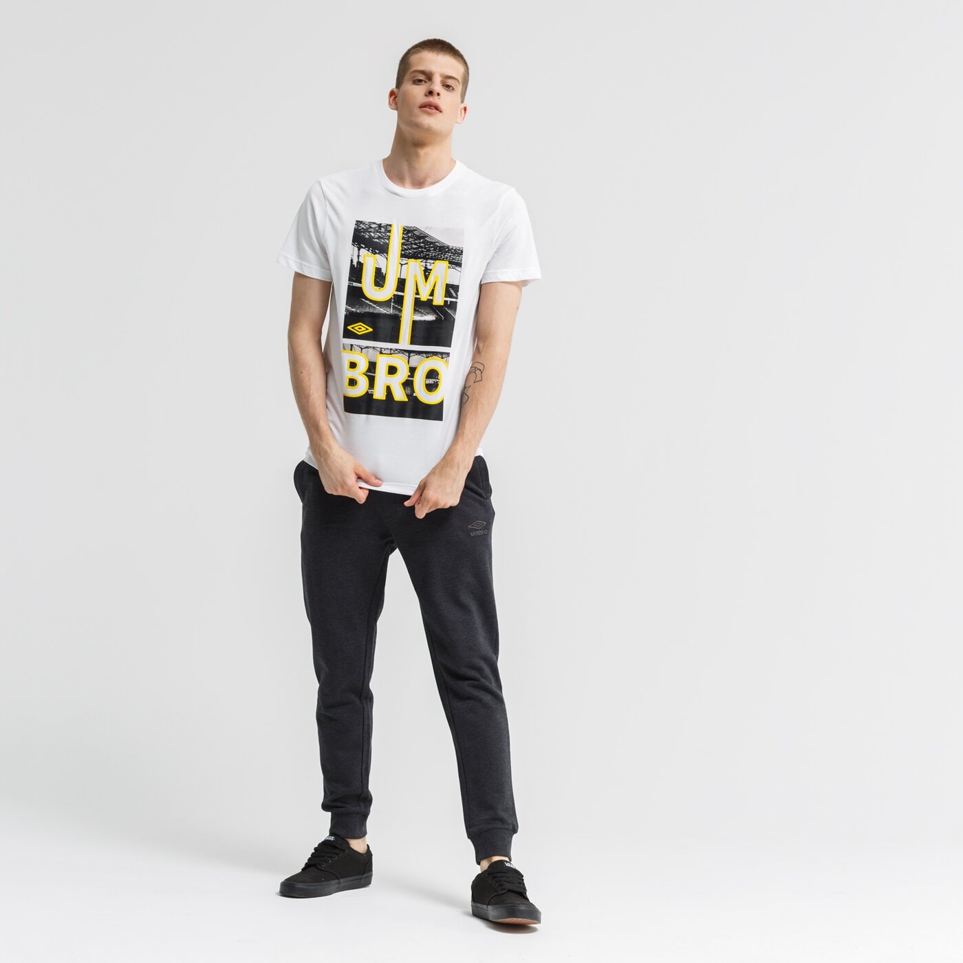 Spodnie dresowe męskie UMBRO SPODNIE COLIN ul39spm15001 kolor szary