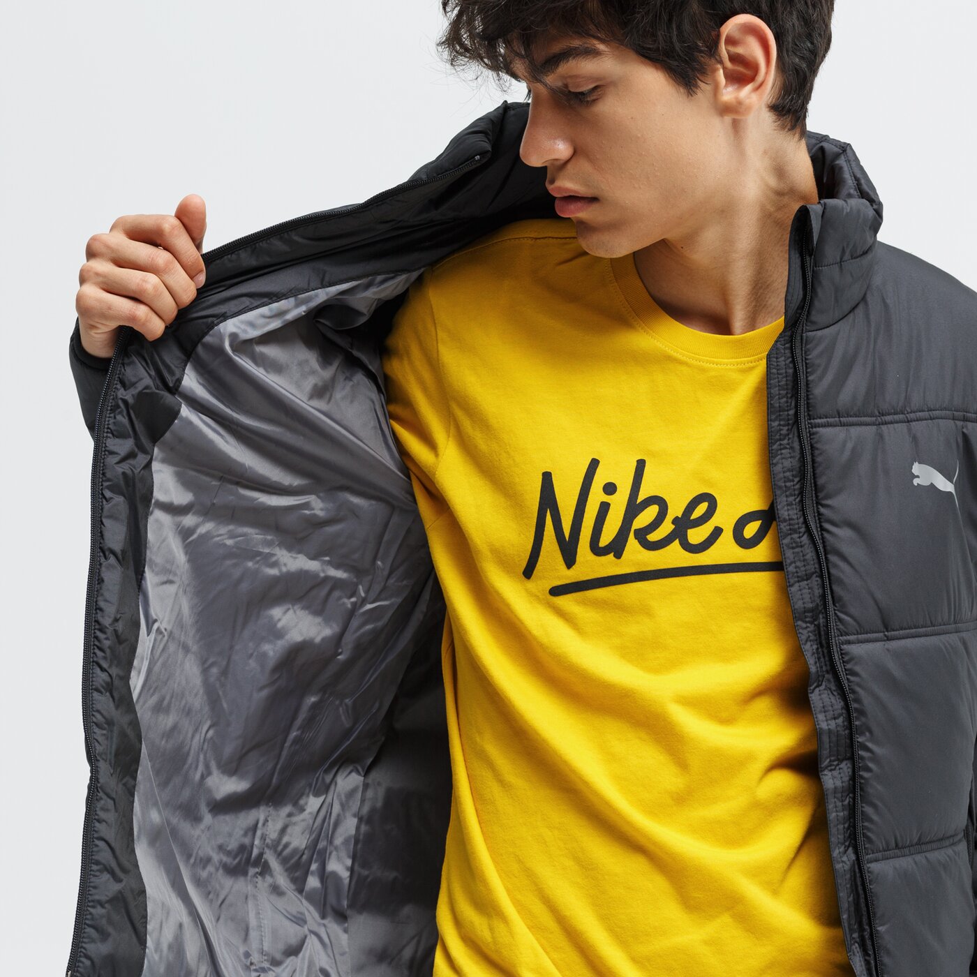 Kurtka zimowa męska PUMA KURTKA ESSENTIALS PADDED 58000701 kolor czarny