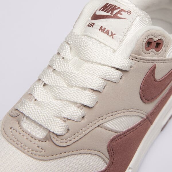 Buty sportowe damskie NIKE AIR MAX 1  dz2628-104 kolor kremowy