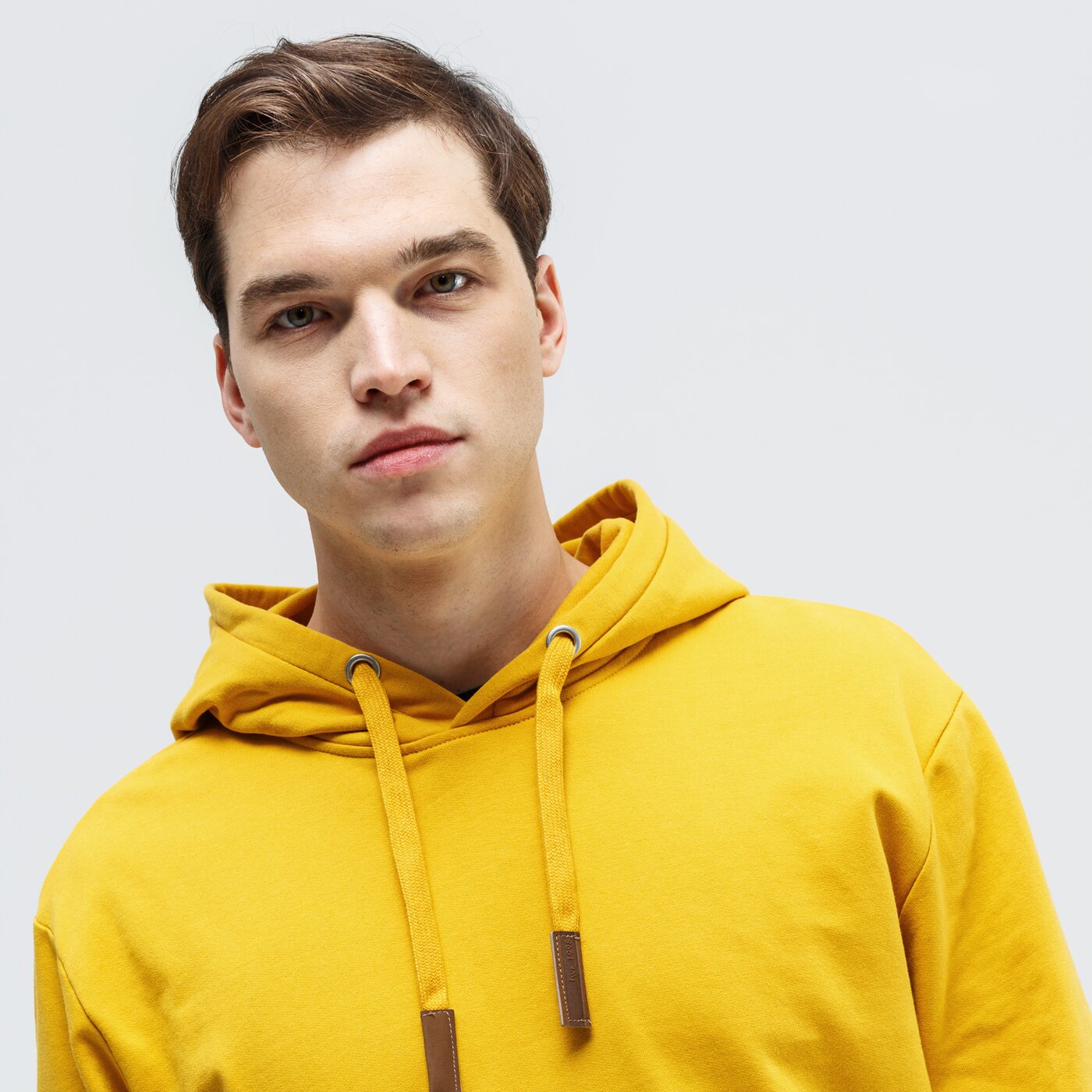 Bluza męska FEEWEAR BLUZA Z KAPTUREM LOVAGE fw39blm24002 kolor musztardowy