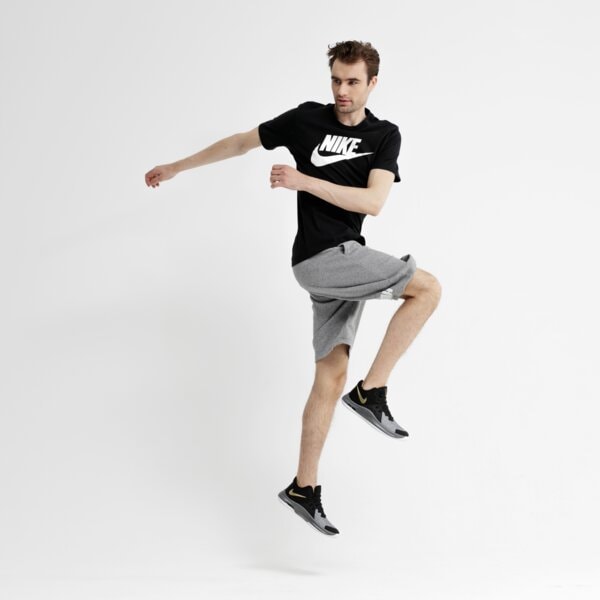 Koszulka męska NIKE T-SHIRT SS M NSW TEE ICON FUTURA 696707-015 kolor czarny