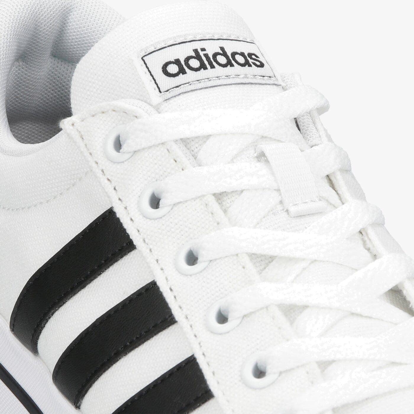 Buty sportowe męskie ADIDAS BRAVADA fv8086 kolor biały