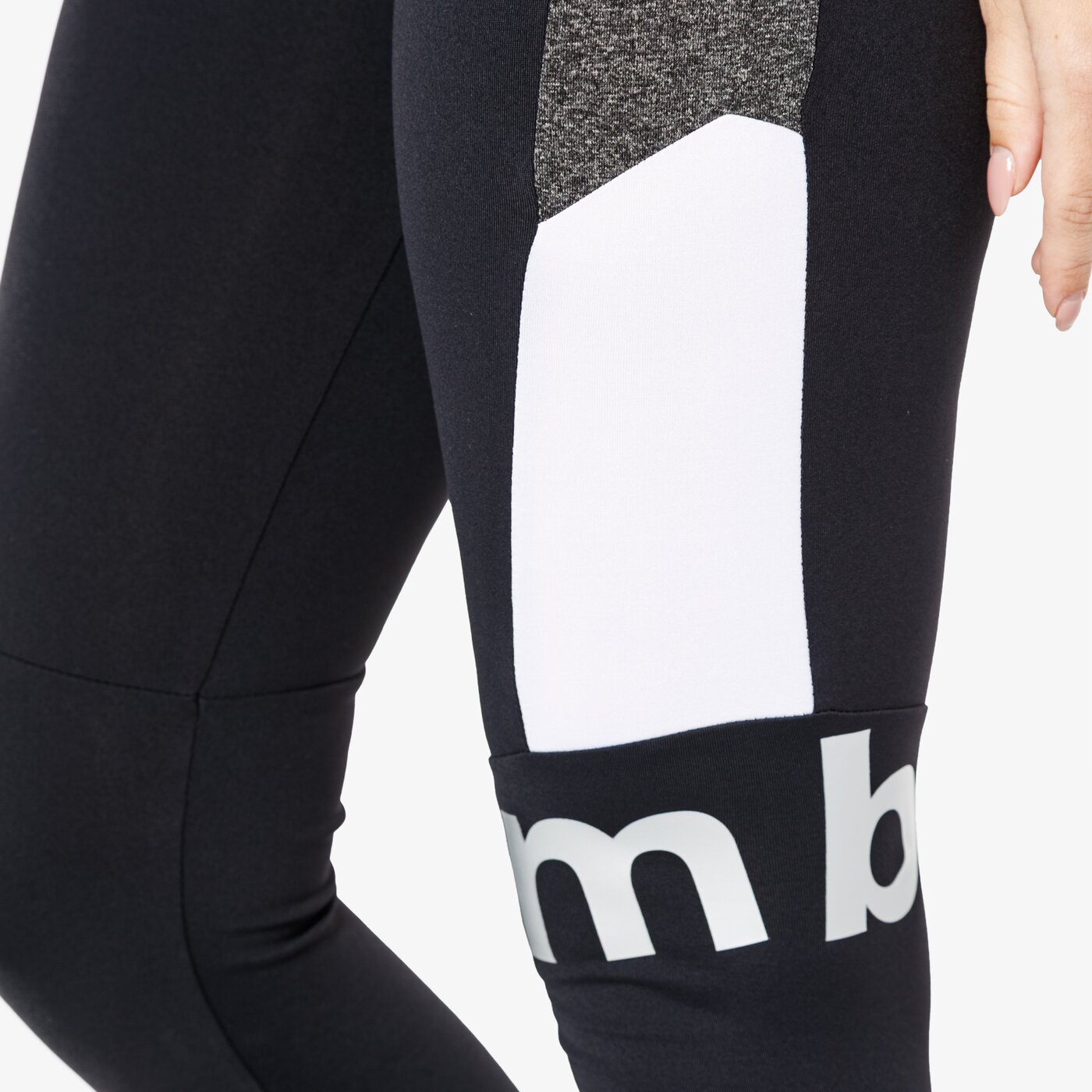 Spodnie dresowe damskie UMBRO LEGGINGS HEMALYKE ul38spd07001 kolor czarny