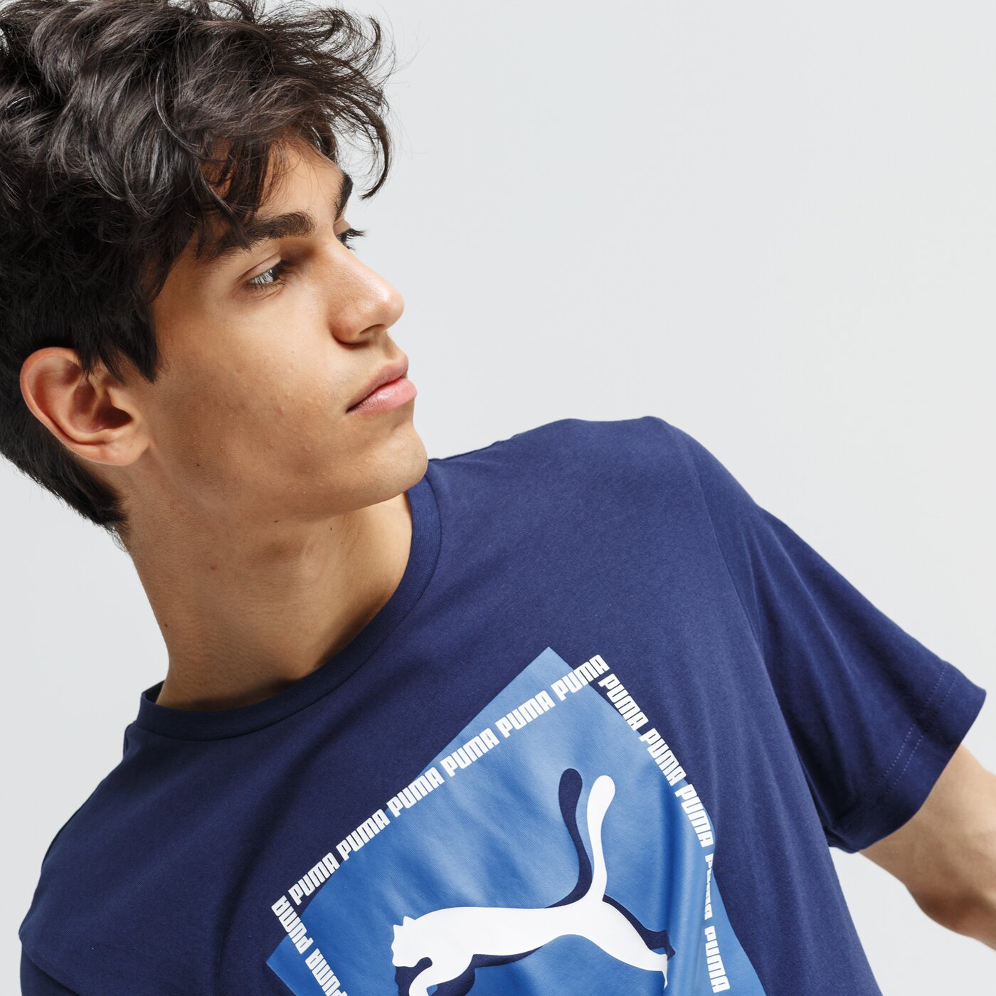 Koszulka męska PUMA T-SHIRT SS CAT BRAND GRAPHIC 58018606 kolor granatowy