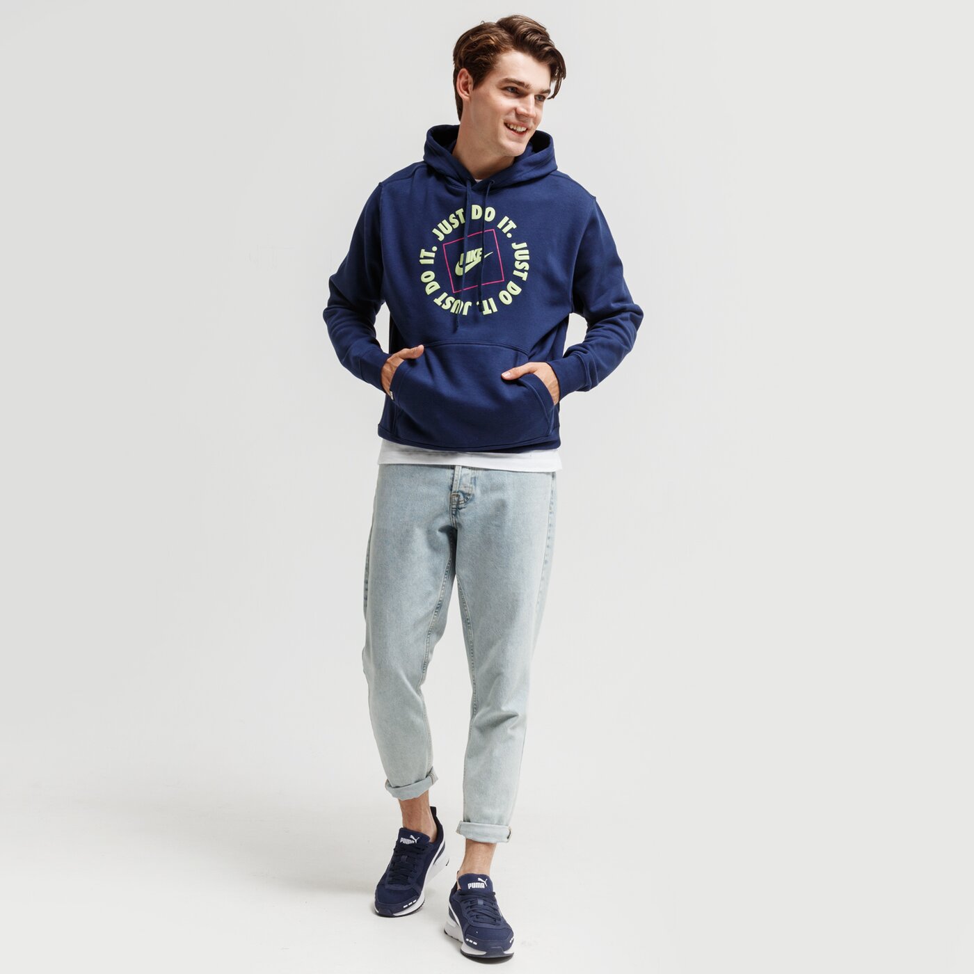 Bluza męska NIKE BLUZA Z KAPTUREM SPORTSWEAR JDI da0151-410 kolor granatowy