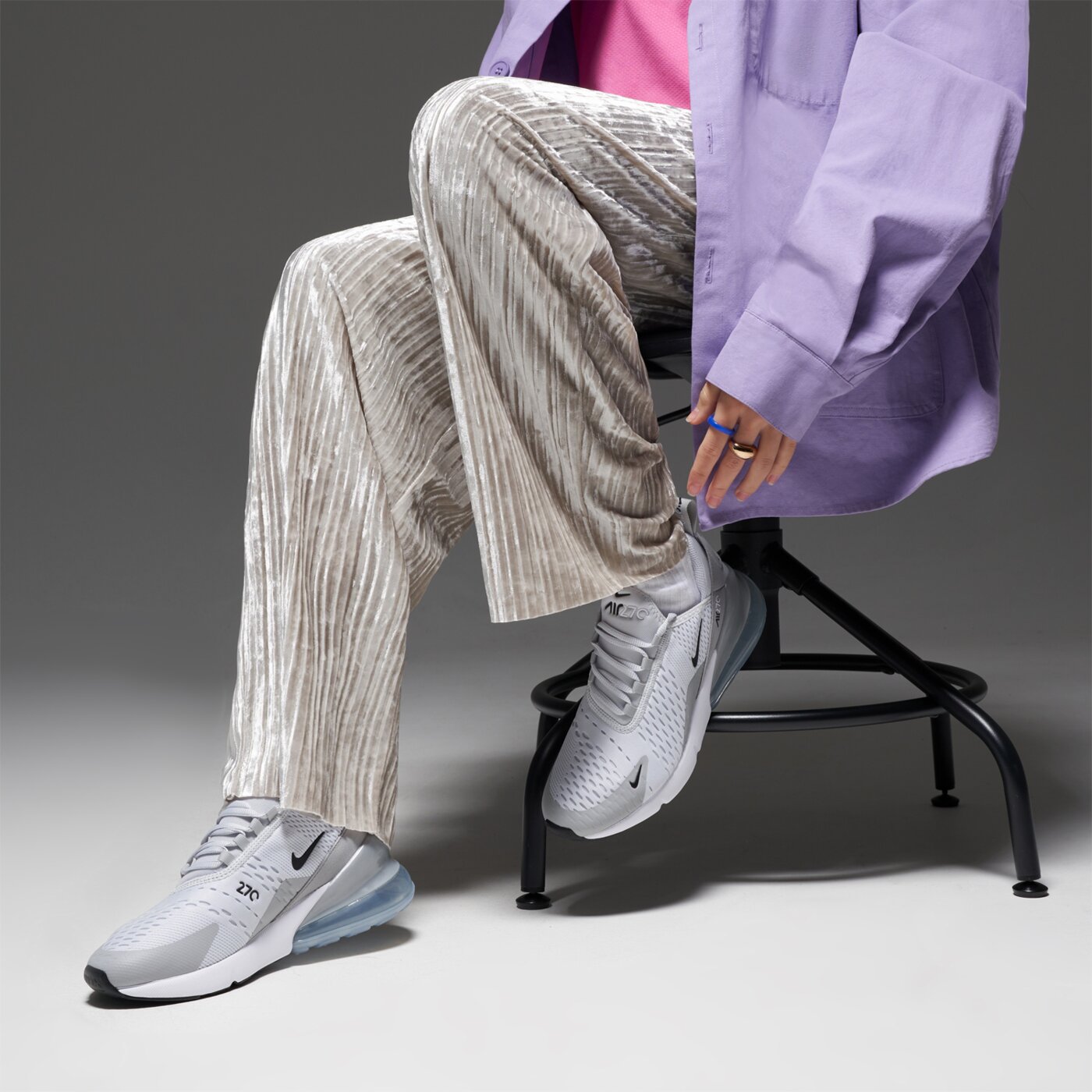 Buty dziecięce NIKE AIR MAX 270 943345-040 kolor szary