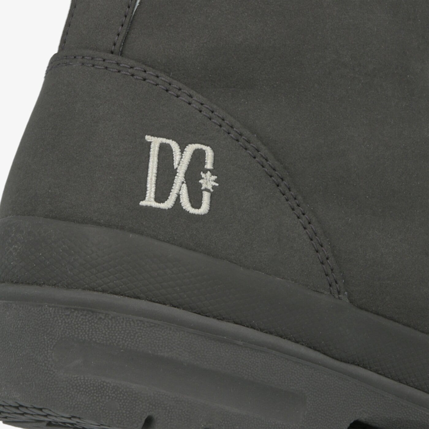 Buty outdoor damskie DC TRUCE LE 300004dkh kolor brązowy