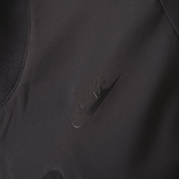 Kurtka przejściowa damska NIKE KURTKA WOVEN BOMBER TP 658112088 kolor czarny