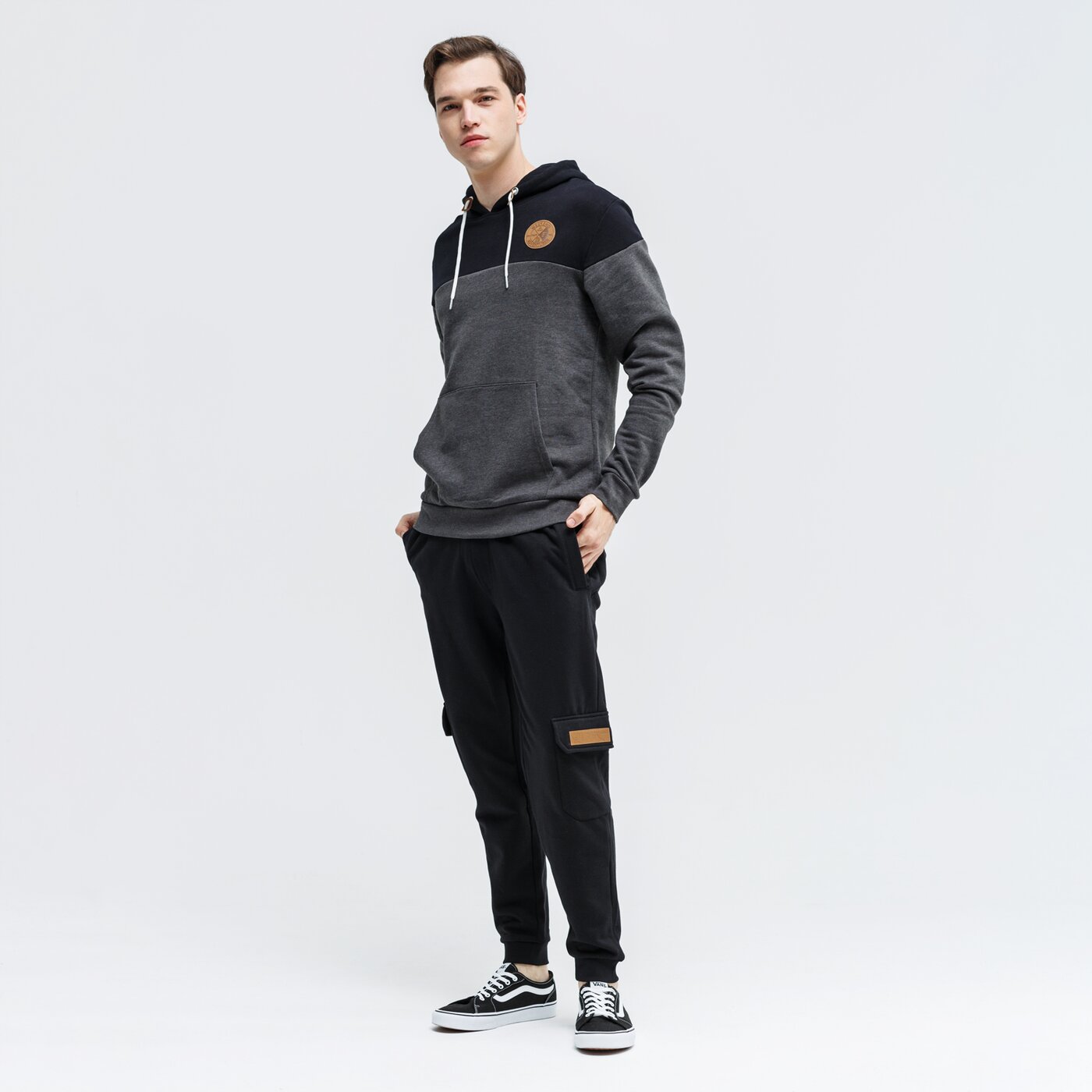 Spodnie dresowe męskie FEEWEAR SPODNIE ICARUS fw39spm24001 kolor czarny