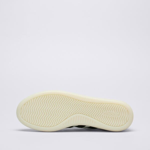Buty sportowe męskie ADIDAS BARREDA DECODE ji2315 kolor biały