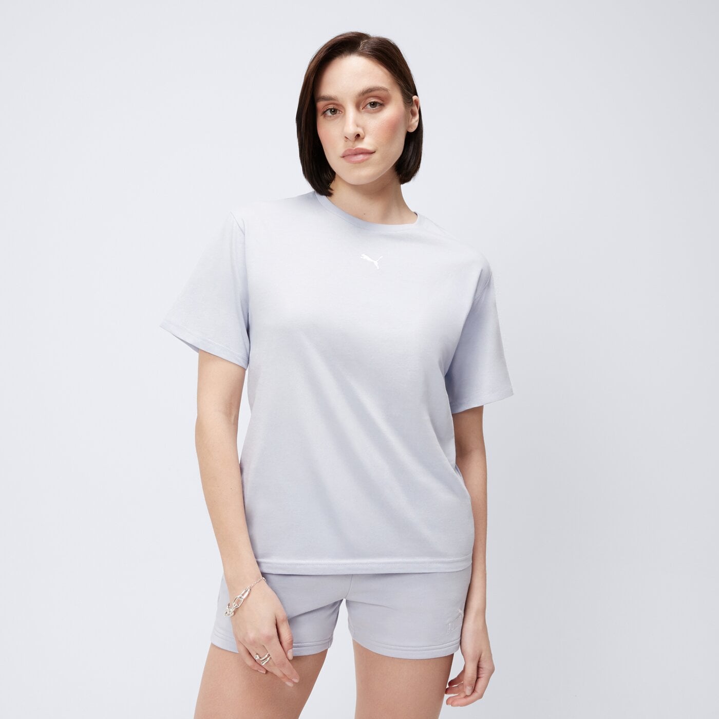 Koszulka damska PUMA T-SHIRT ESS RELAXED 684971 47 kolor fioletowy