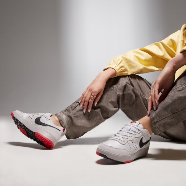 Buty dziecięce NIKE C1TY hq0028-002 kolor beżowy